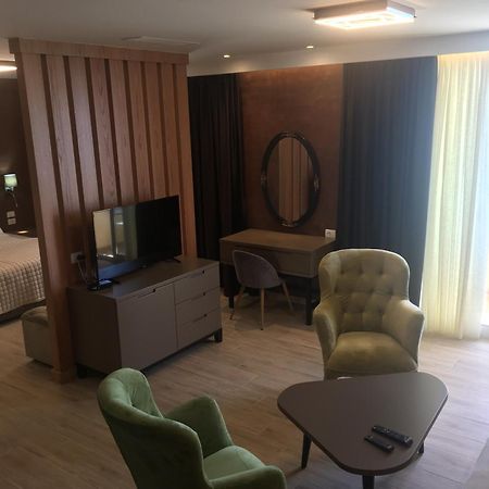 Hotel Maren Durrës Chambre photo