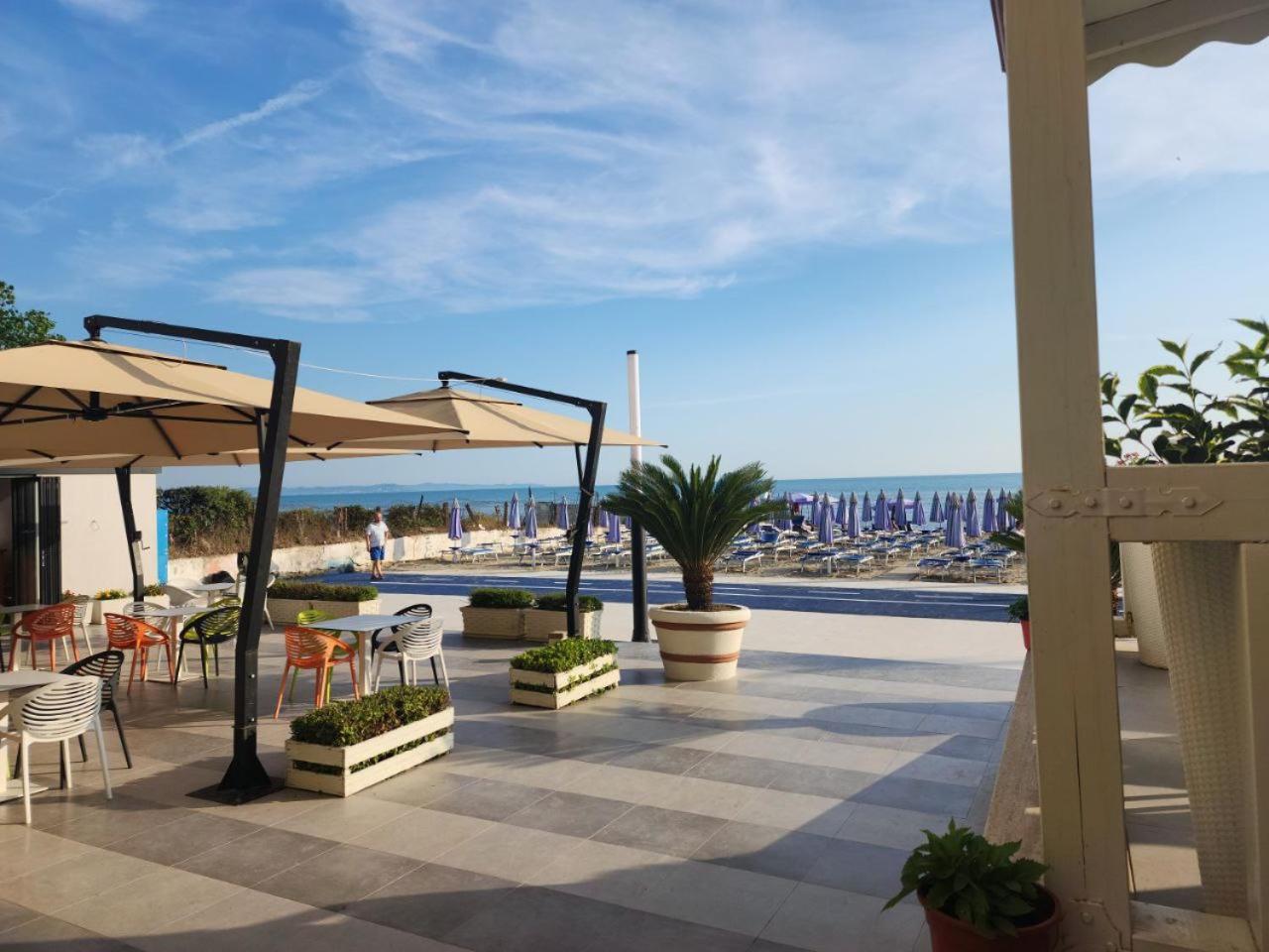 Hotel Maren Durrës Extérieur photo