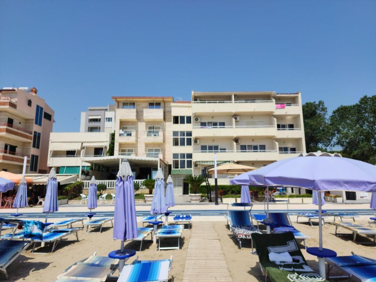 Hotel Maren Durrës Extérieur photo