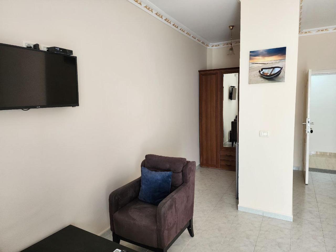Hotel Maren Durrës Chambre photo