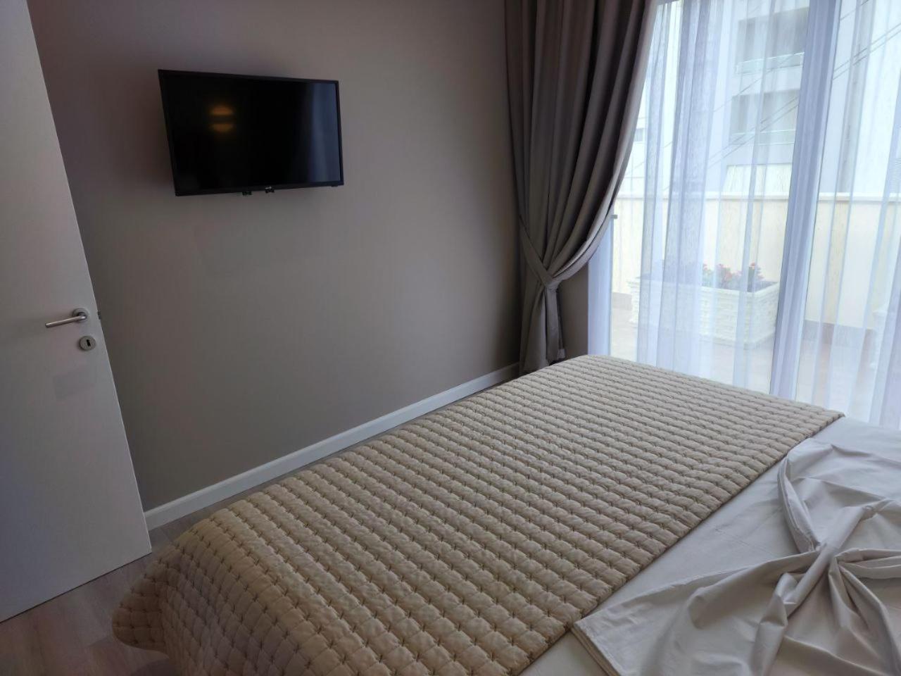 Hotel Maren Durrës Chambre photo